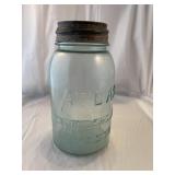 Blue atlas strong shoulder mason jar with zinc