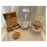 Various decorator items