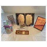 Miscellaneous music boxes and other items