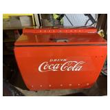 Coca-Cola cooler no compressor used as an ice