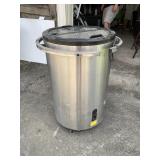 Rolling cooler