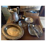 Silver plates set