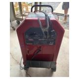 Hey AC/DC arc welder and cart