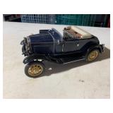 1/18 scale replica car