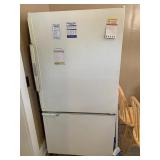 Amana energy saver refrigerator