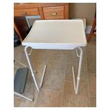 Table made plastic TV tray