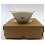 USA NIB Red small star dish