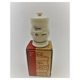 USA NIB green thyme Spice jar