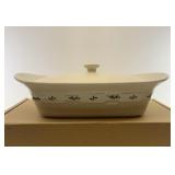 NIB Traditional Holly Medium handled casserole