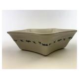 USA Traditional Holly Star dish