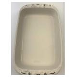 USA 9 x 13 baking dish gently used condition