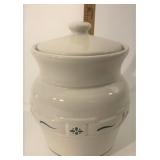 USA green small canister