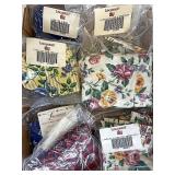 Are small flower pot tea rose and more liners