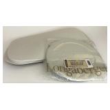 9 x 13 Baking dish and 10 inch American work lids