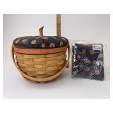 Small pumpkin Liner Protector and lid
