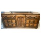 Mid century nine Drawer dresser