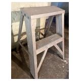 Step ladder