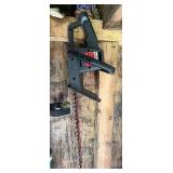 Electric hedge trimmer