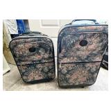 Two piece floral luggage set
