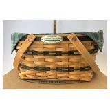 Community with Liner and Protector and box
