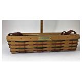 2003 Happy holidays employee basket with