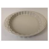 Ivory quiche dish