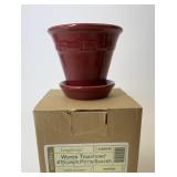 NIB Paprika 4 inch flower pot with saucer
