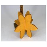 Woodcrafts yellow daffodil prototype