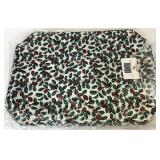 Six reversible placemats