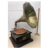 Gramobhone His masters voice phonograph with horn
