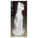 Royal Terra Cat figurine