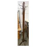 5 1/2 foot oak coat rack