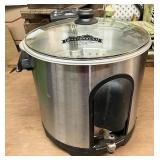 Master built electric turkey fryer
