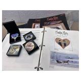 P Buckley Moss paperwork and accessories