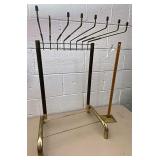 Towel rack