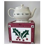 Traditional Holly Teapot