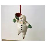 Bluster skating ornament