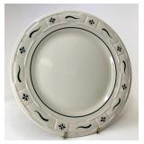 USA green dinner plate-gently used
