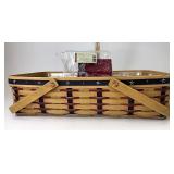 Proudly American medium gathering with Liner and