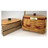 Deck the halls with liner Protector and two lids