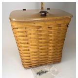 NIB Large mail with Protector and hanging
