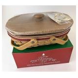 Natures bakery with Protector lid and tie on