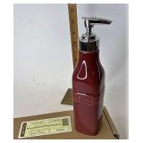 NIB Paprika pump dispenser