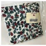 Traditional Holly pie Liner