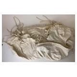 Assorted Ivory Liners