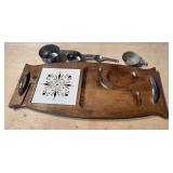 Measuring cups and serving tray