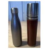 2 drink containers