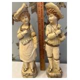 Abco figurines - Boy has chip
