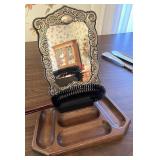 Dresser Trae and mirror