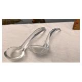 Glass ladles